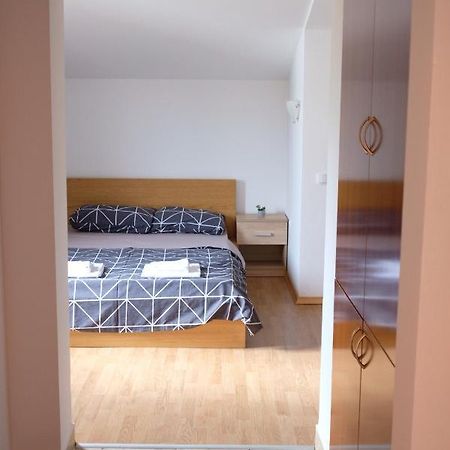 Teo Apartment Подгорица Екстериор снимка