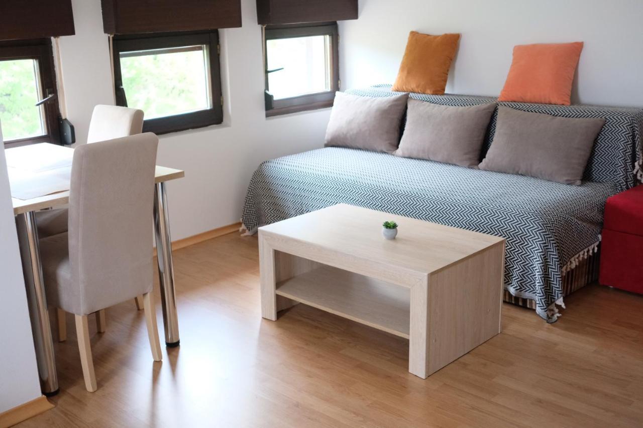 Teo Apartment Подгорица Екстериор снимка