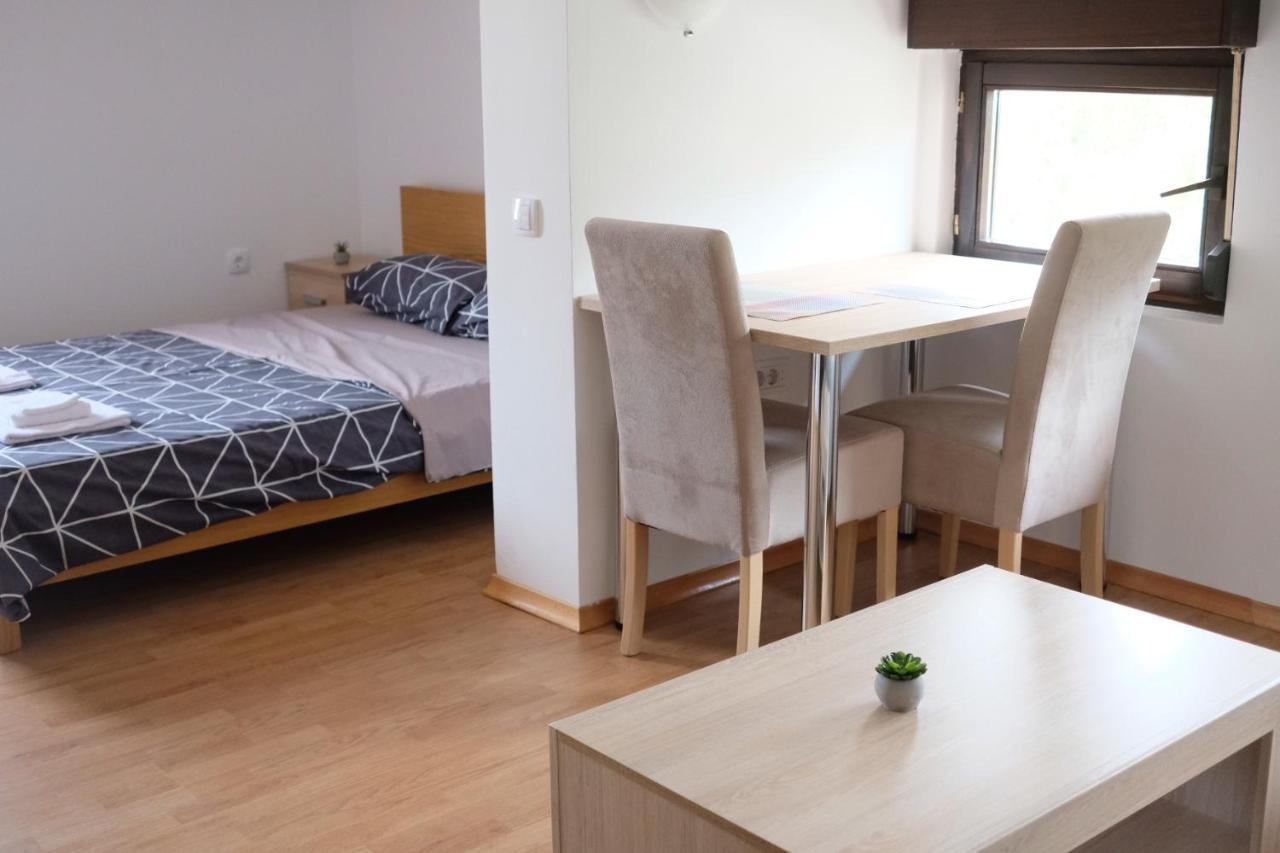 Teo Apartment Подгорица Екстериор снимка