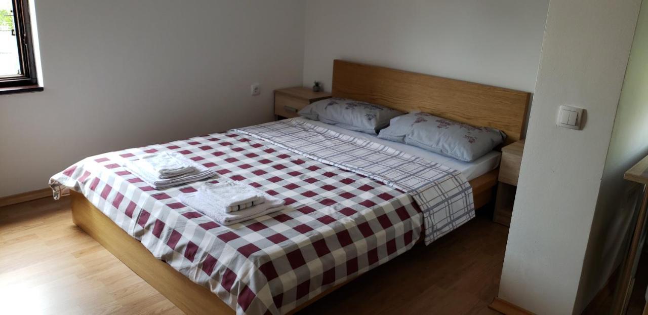 Teo Apartment Подгорица Екстериор снимка